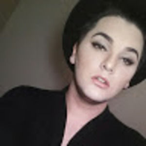 Meet your Posher, Stevie